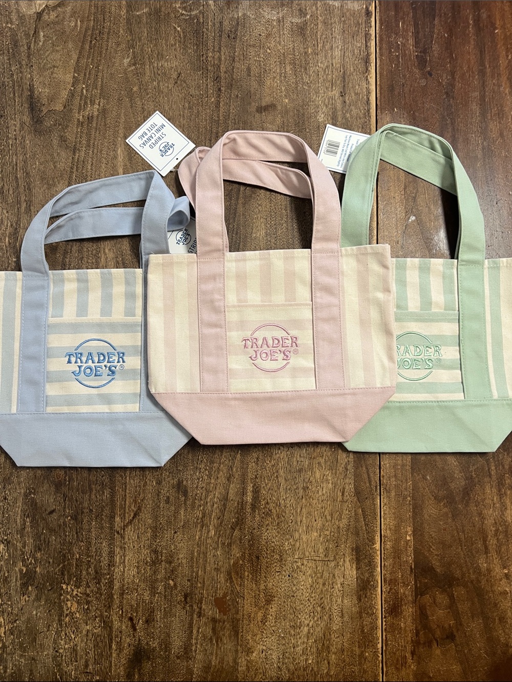 Trader Joe’s Spring 2026 Stripe Bags - set of 3 - NWT 💖
